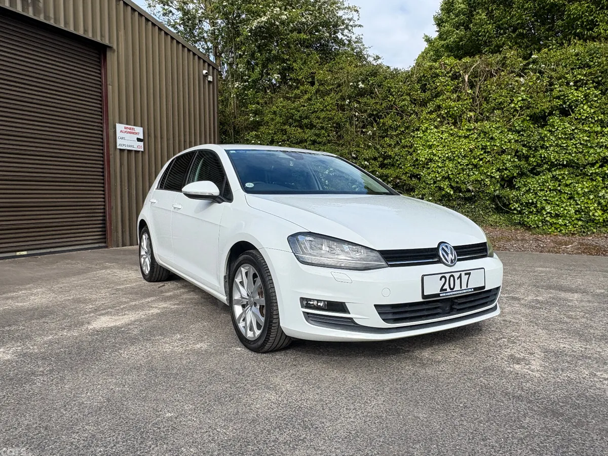 Volkswagen Golf Hatchback, Petrol, 2017, White
