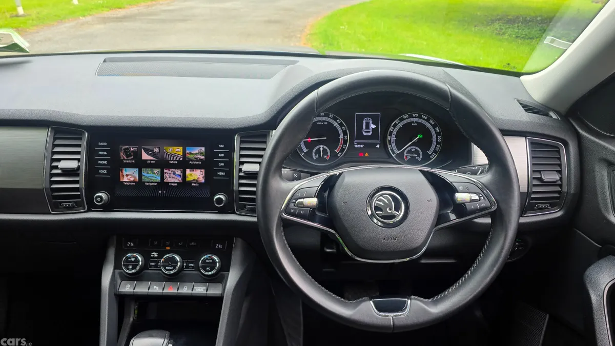 Skoda Kodiaq SUV, Diesel, 2021, Grey
