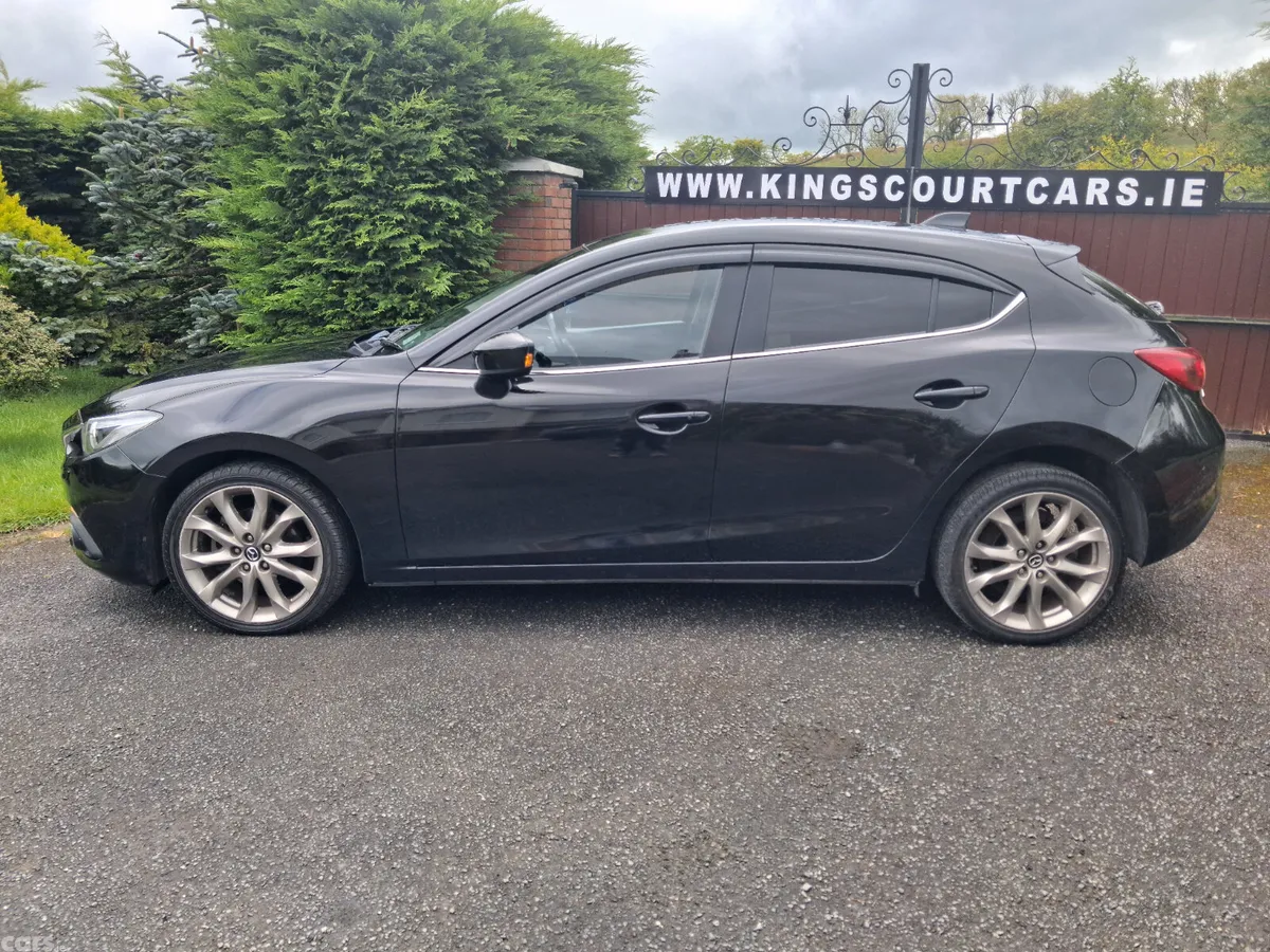 Mazda Mazda3 Hatchback, Diesel, 2014, Black