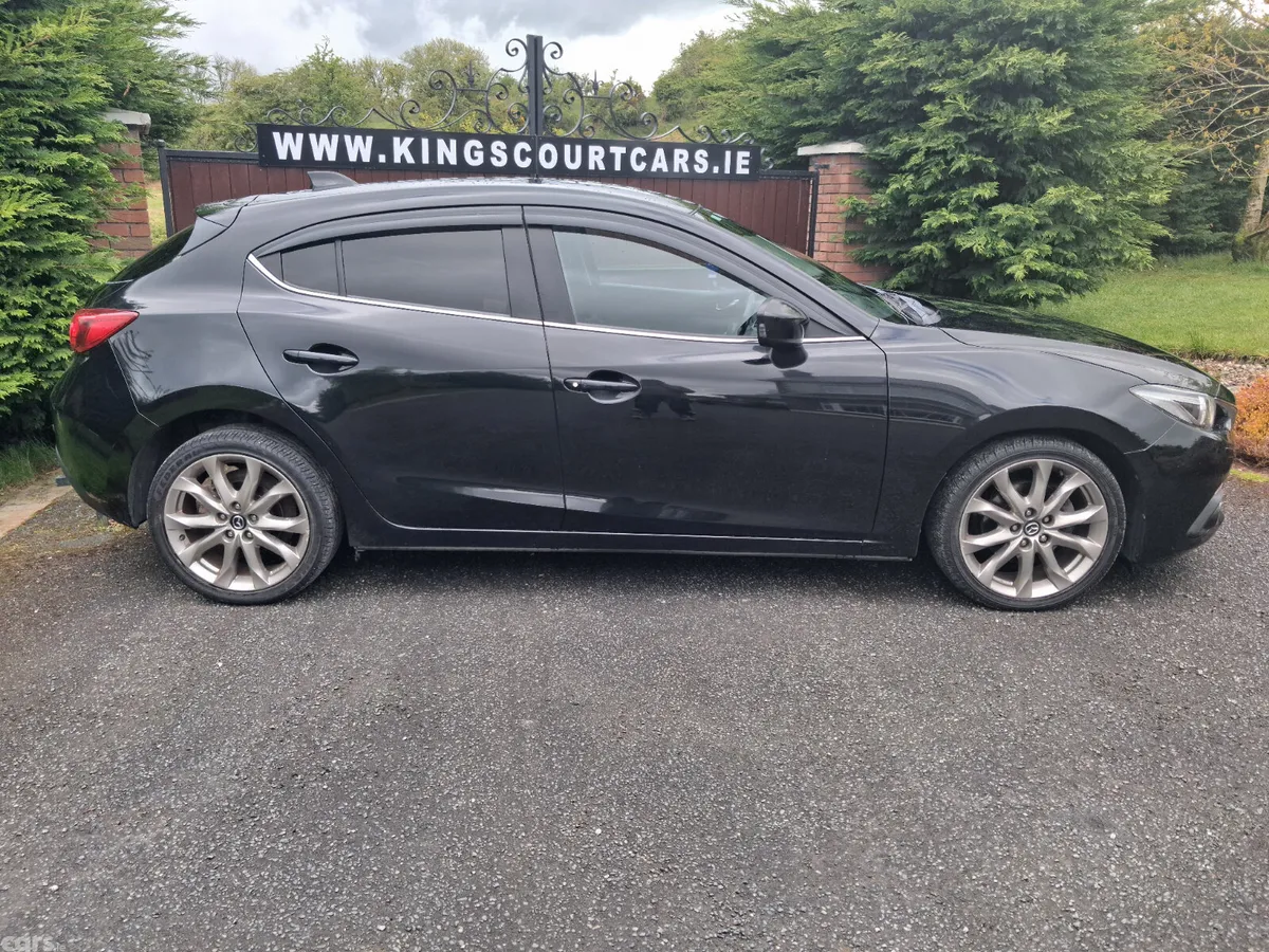 Mazda Mazda3 Hatchback, Diesel, 2014, Black