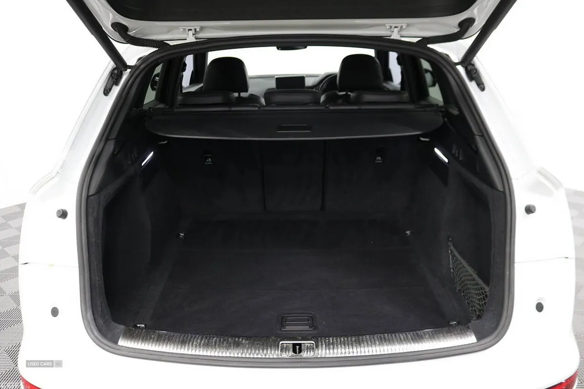 Audi Q5 SUV, Diesel, 2020, White