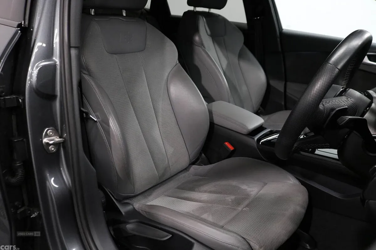 Audi A4 Estate, Diesel, 2023, Grey