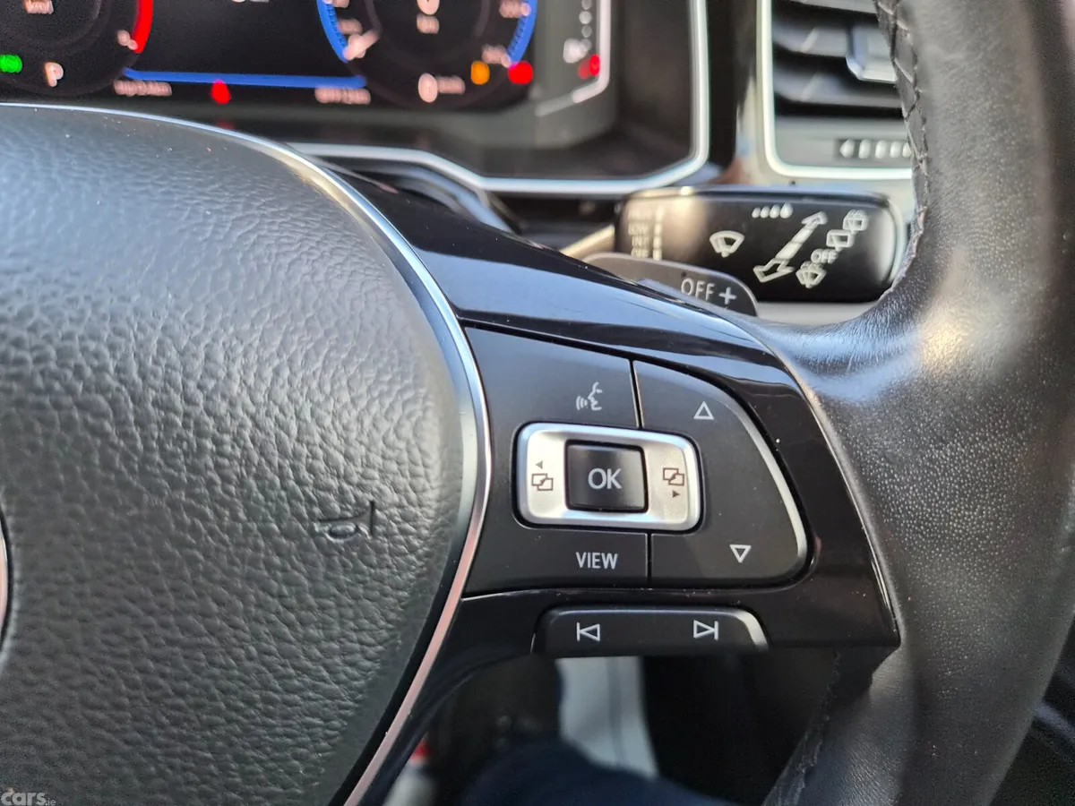 Volkswagen Polo Hatchback, Petrol, 2019, Blue