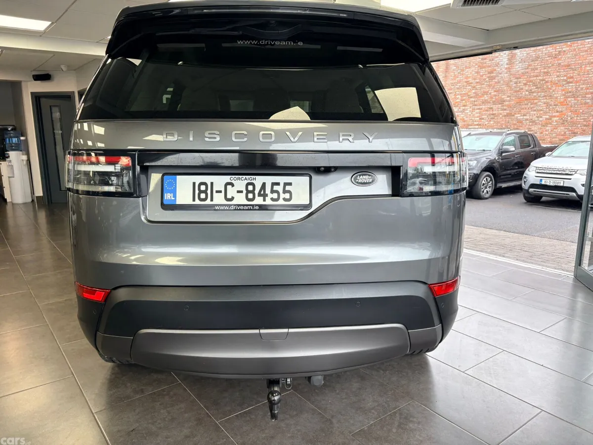 Land Rover Discovery SUV, Diesel, 2018, Grey