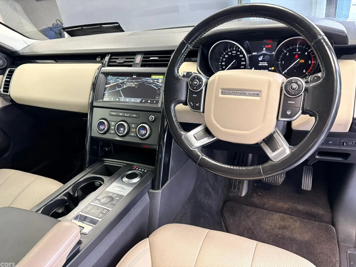 Land Rover Discovery SUV, Diesel, 2018, Grey