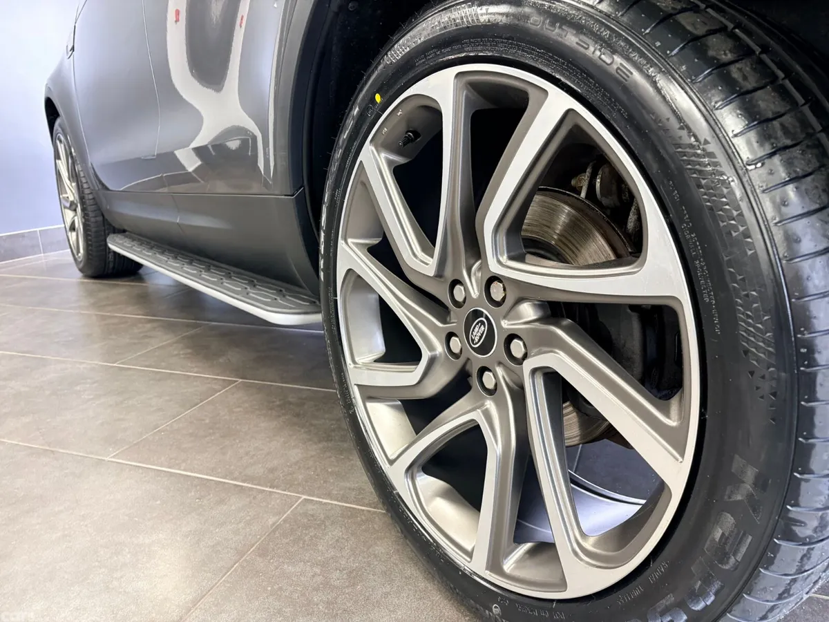 Land Rover Discovery SUV, Diesel, 2018, Grey