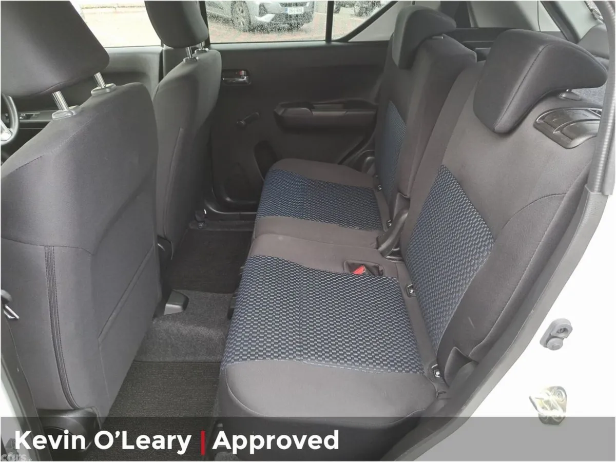 Suzuki Ignis Hatchback, Petrol, 2022, White