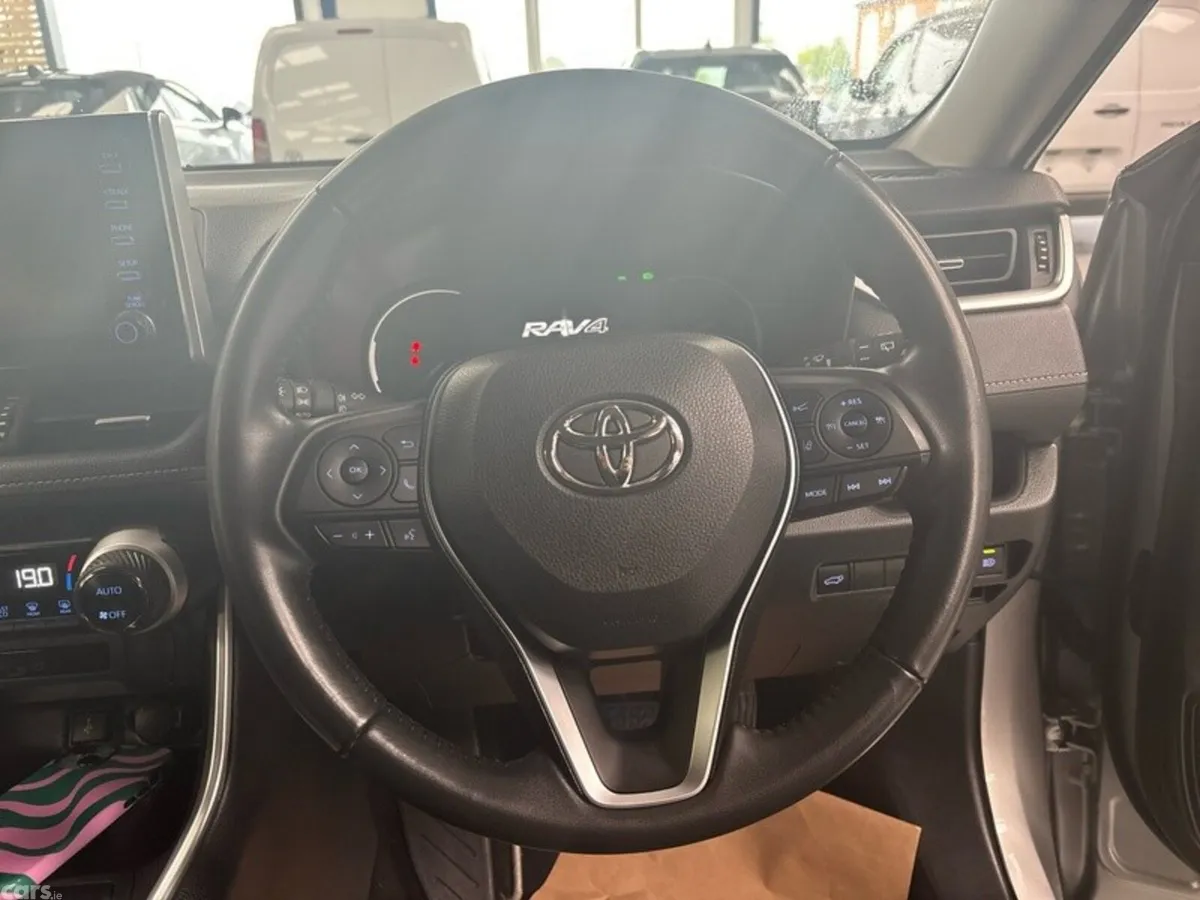 Toyota RAV4 SUV, Petrol Hybrid, 2022, Grey