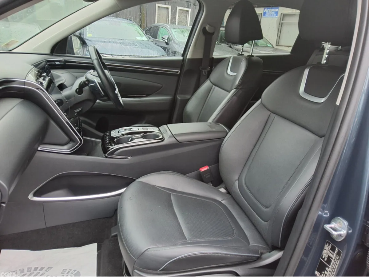 Hyundai Tucson SUV, Petrol Plug-in Hybrid, 2023, Blue
