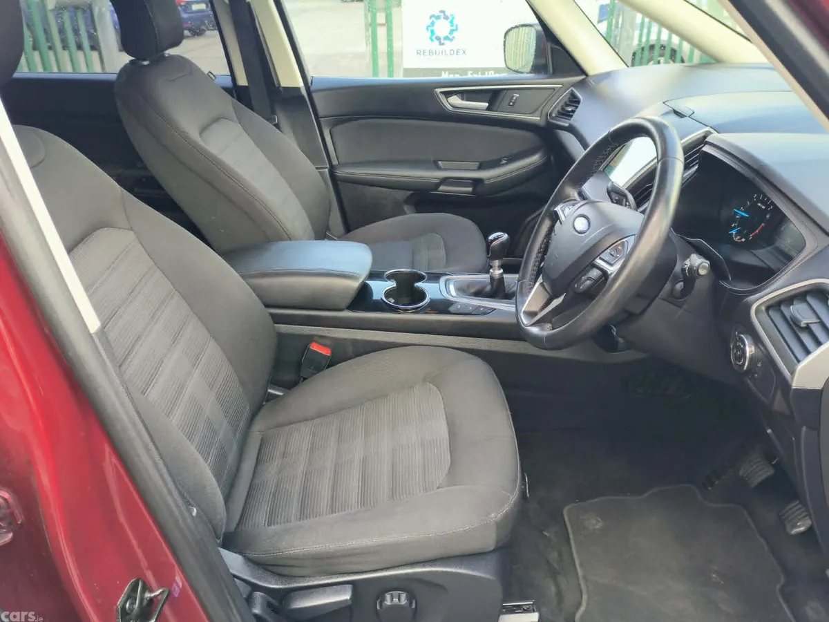 Ford Galaxy MPV, Diesel, 2017, Red