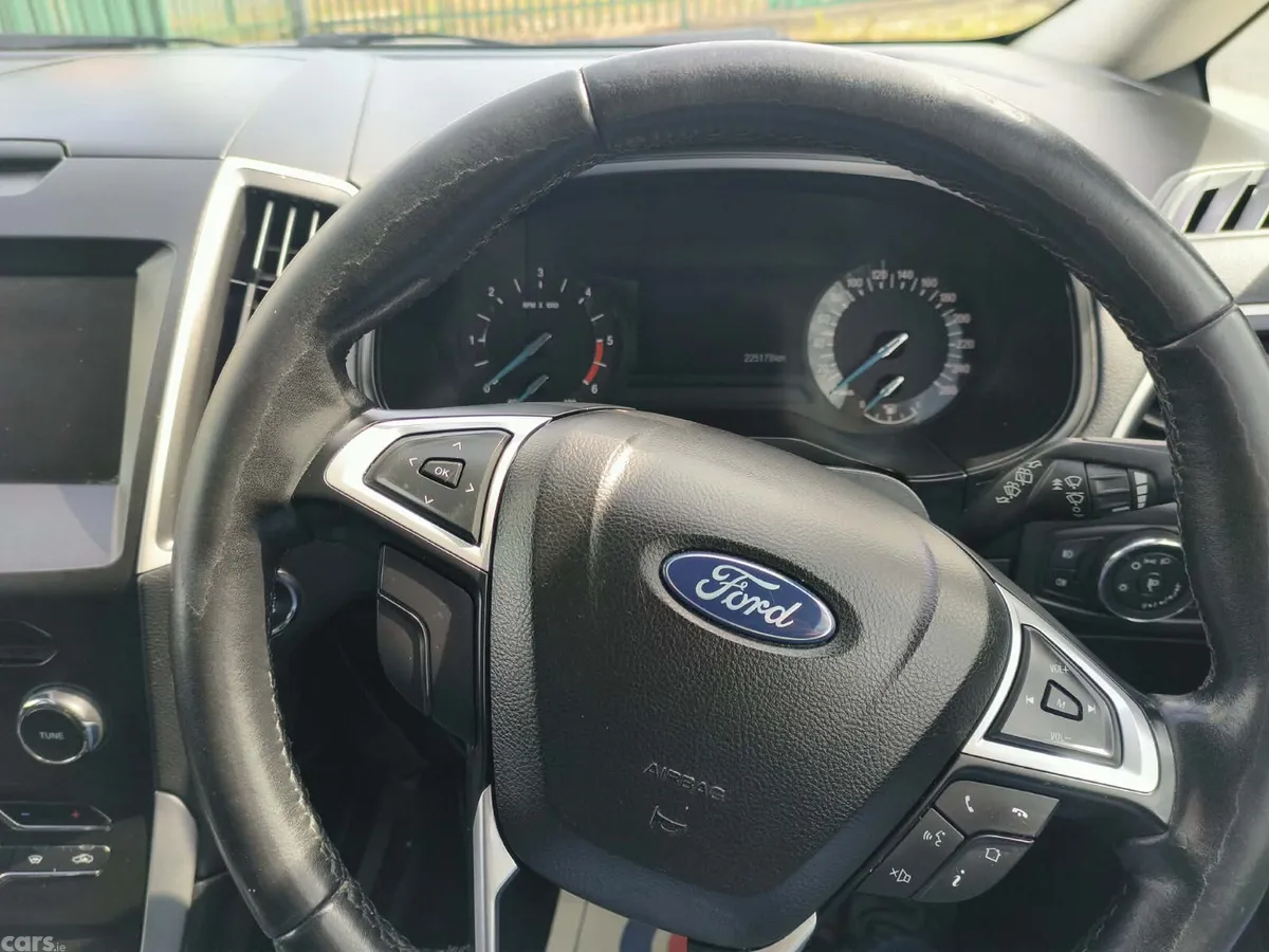 Ford S-Max MPV, Diesel, 2016, Silver