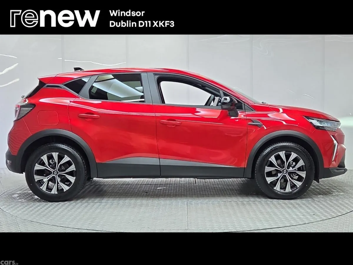Renault Captur Hatchback, Petrol, 2026, Red