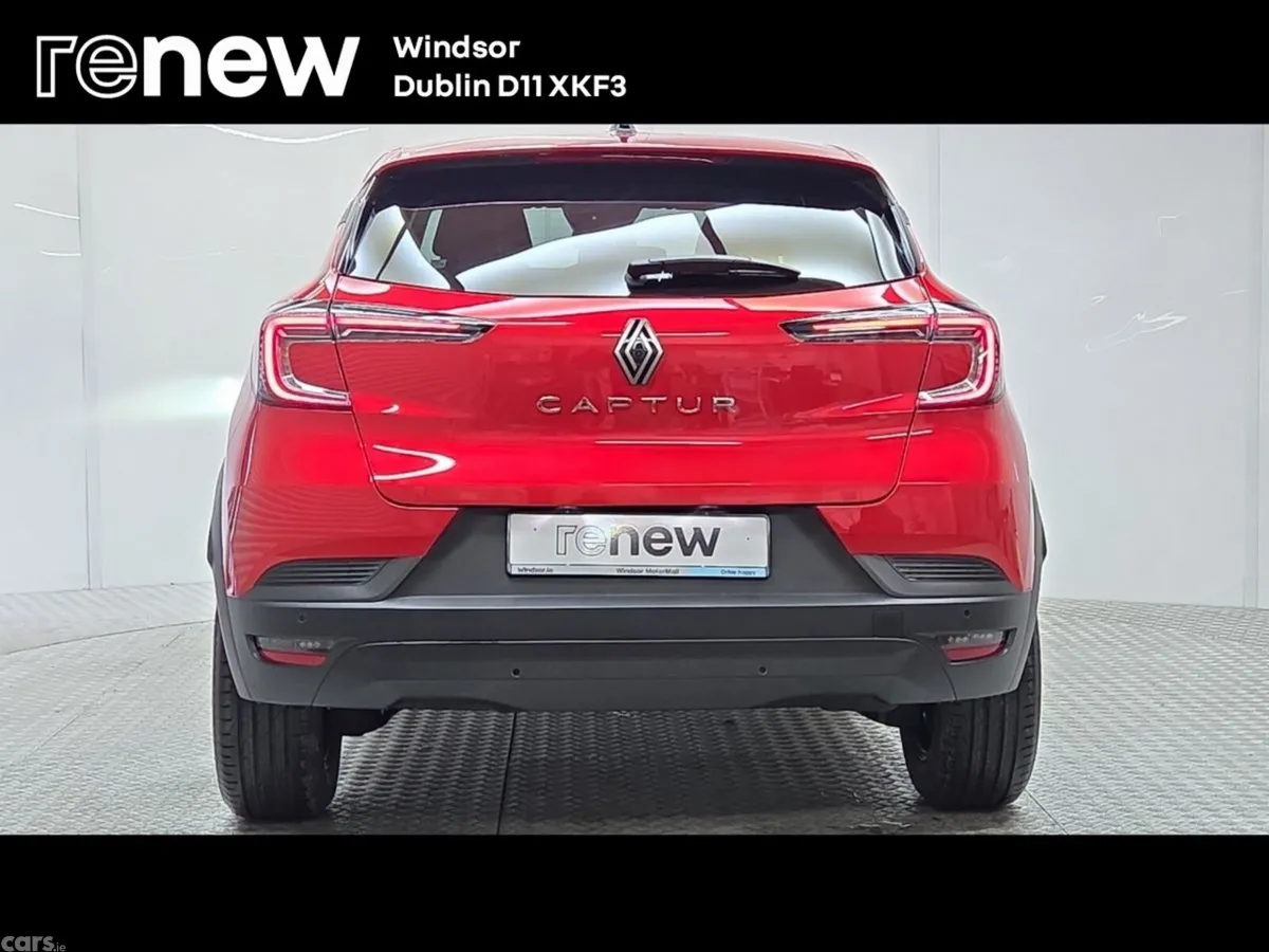 Renault Captur Hatchback, Petrol, 2026, Red