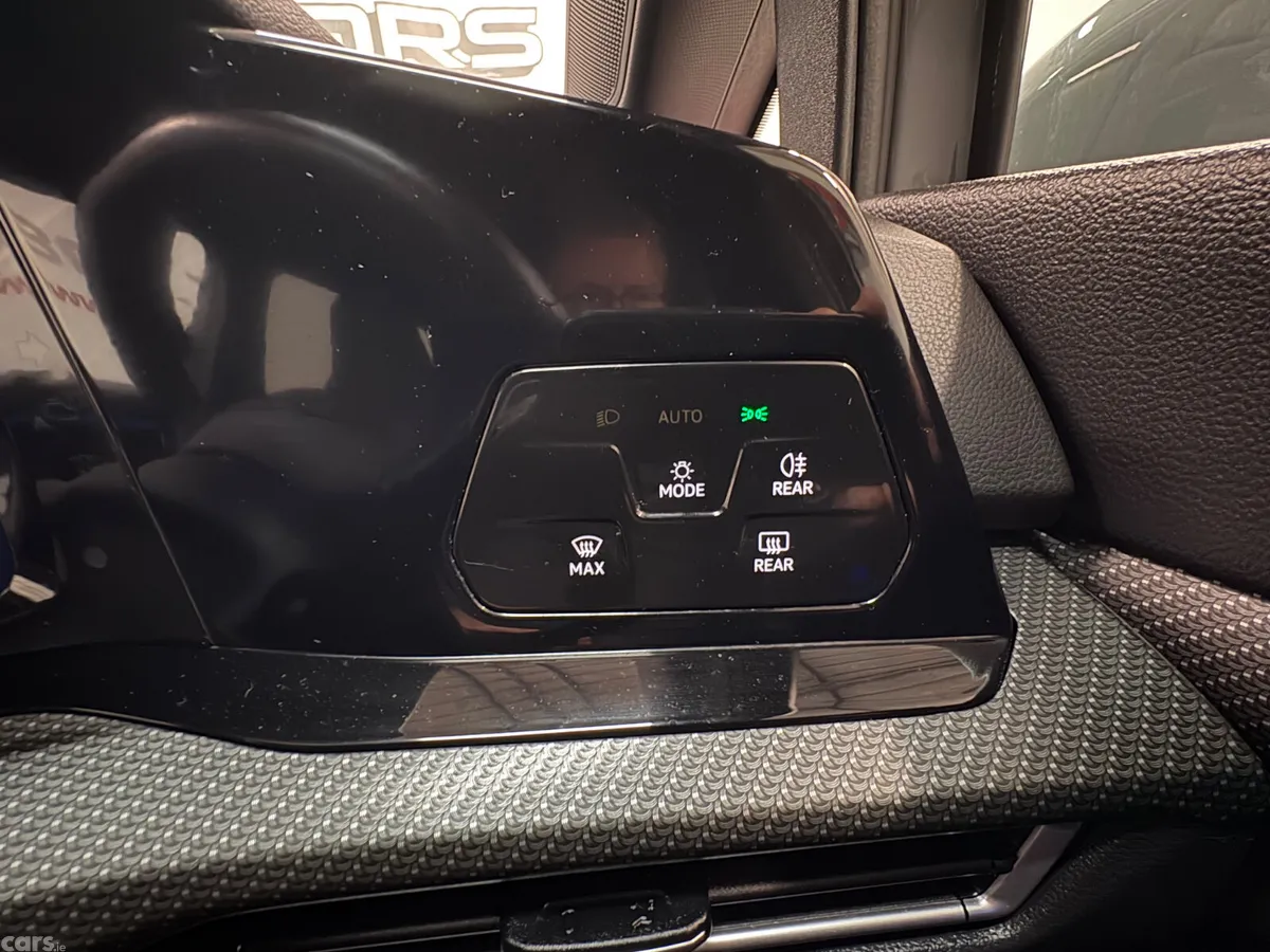Volkswagen Golf Hatchback, Diesel, 2022, Grey