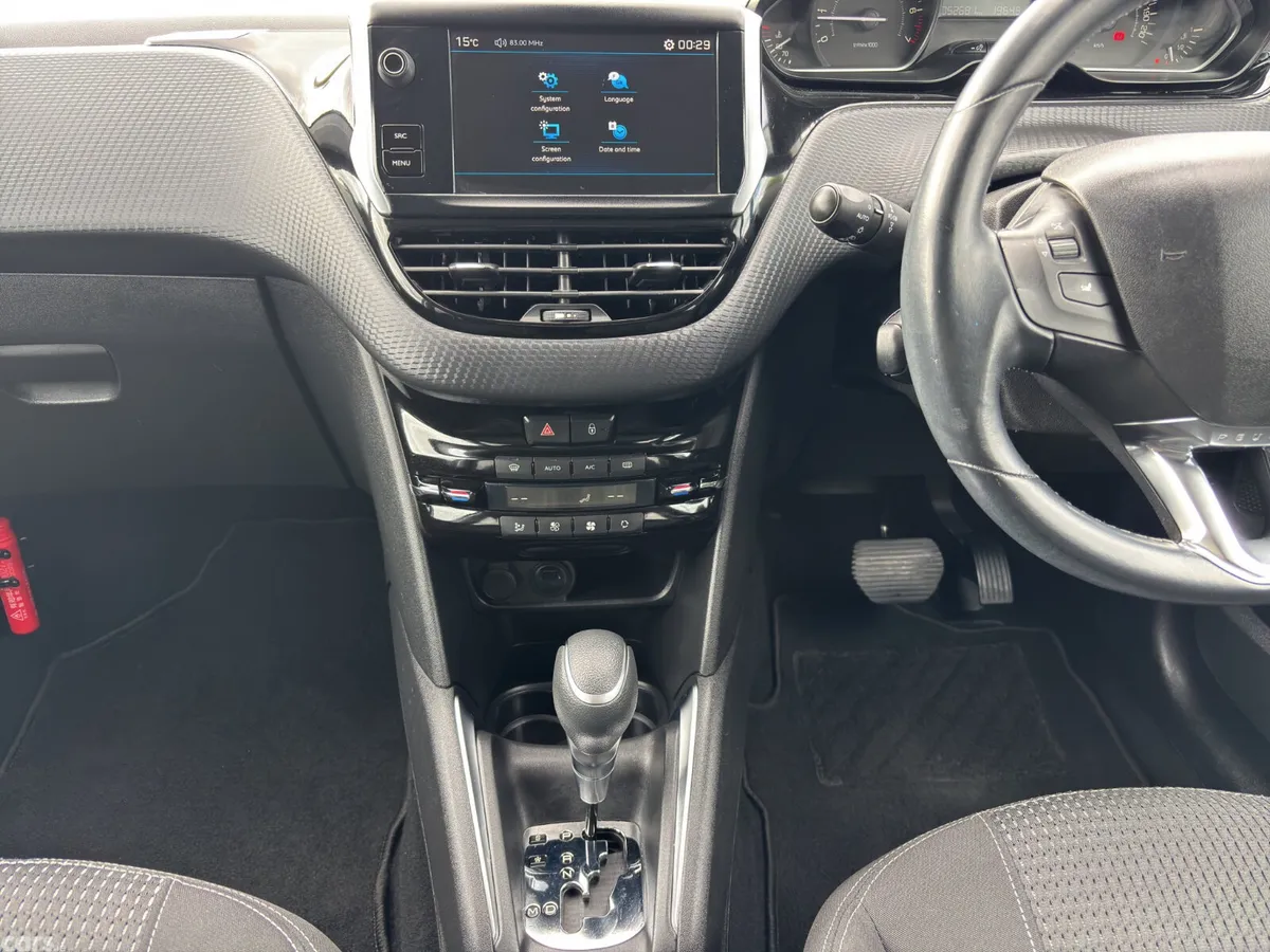 Peugeot 208 Hatchback, Petrol, 2018, Blue