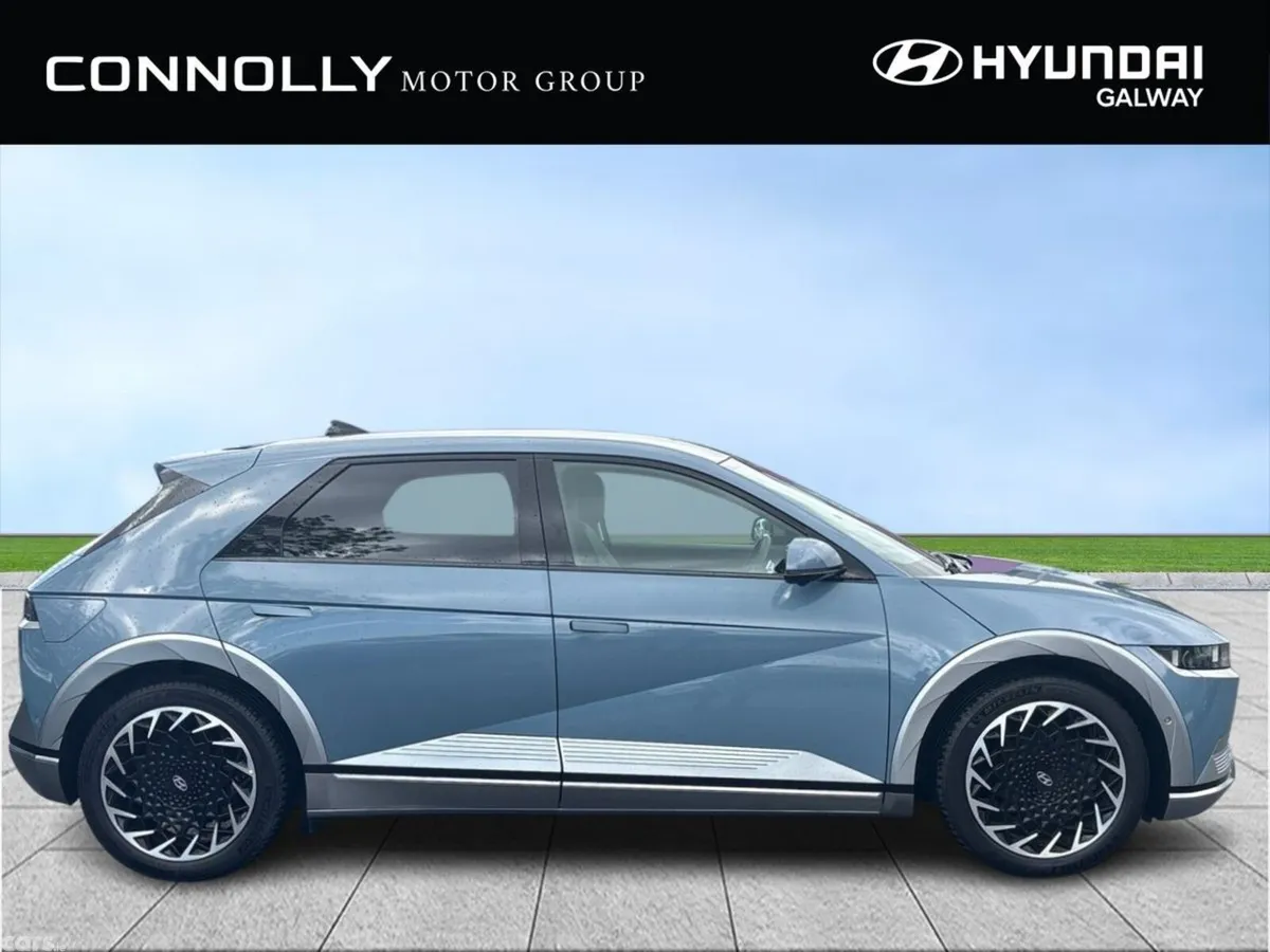 Hyundai IONIQ 5 MPV, Electric, 2024, Blue