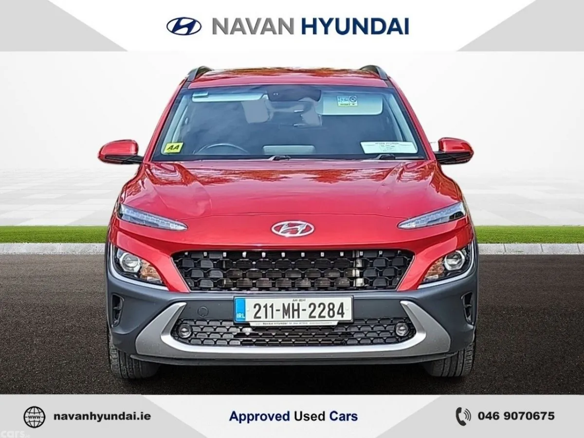 Hyundai KONA MPV, Petrol, 2021, Red
