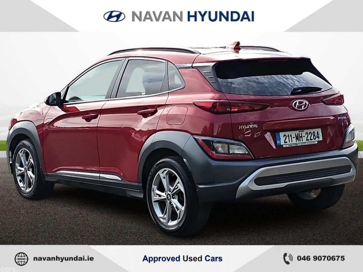 Hyundai KONA MPV, Petrol, 2021, Red