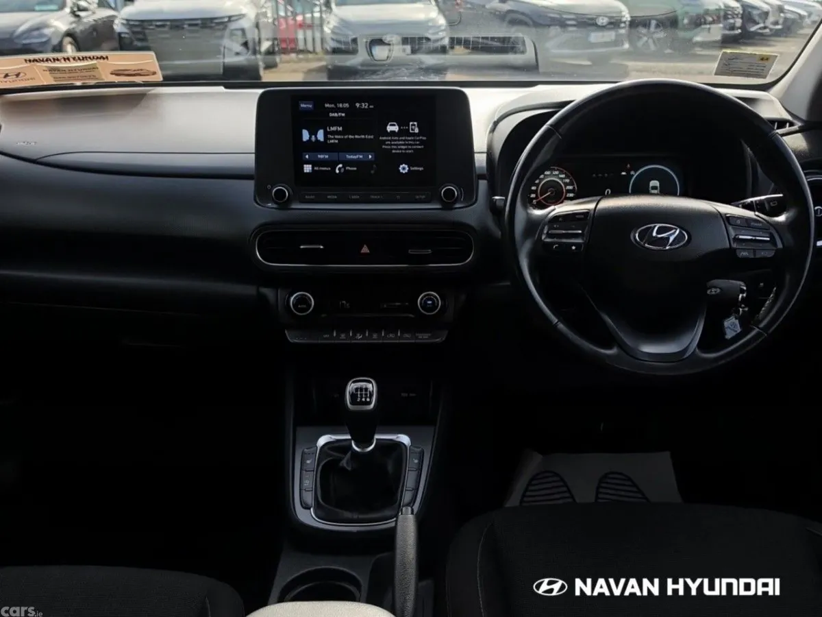 Hyundai KONA MPV, Petrol, 2021, Red