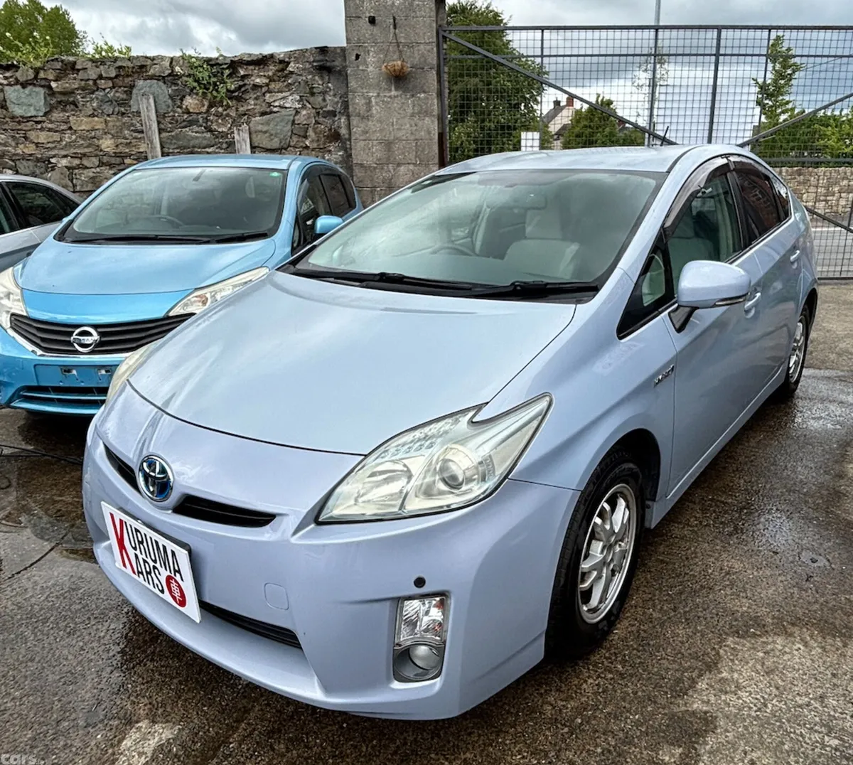 Toyota Prius Saloon, Petrol Hybrid, 2010, Blue