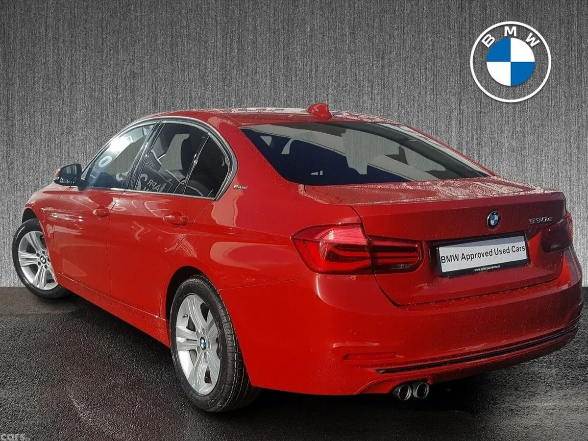 BMW 3-Series Saloon, Petrol Plug-in Hybrid, 2017, Red