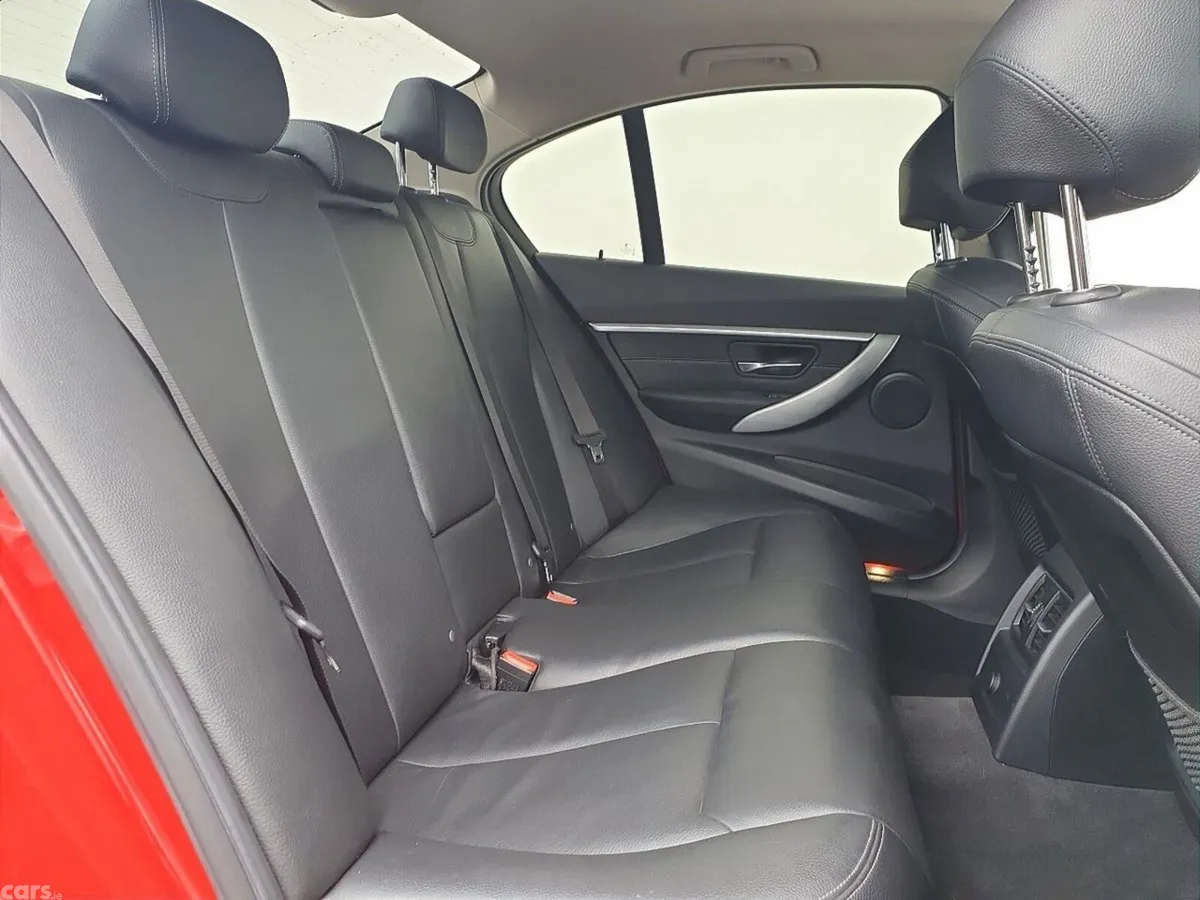 BMW 3-Series Saloon, Petrol Plug-in Hybrid, 2017, Red