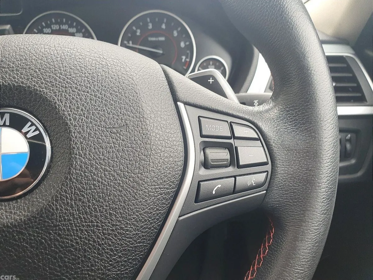 BMW 3-Series Saloon, Petrol Plug-in Hybrid, 2017, Red