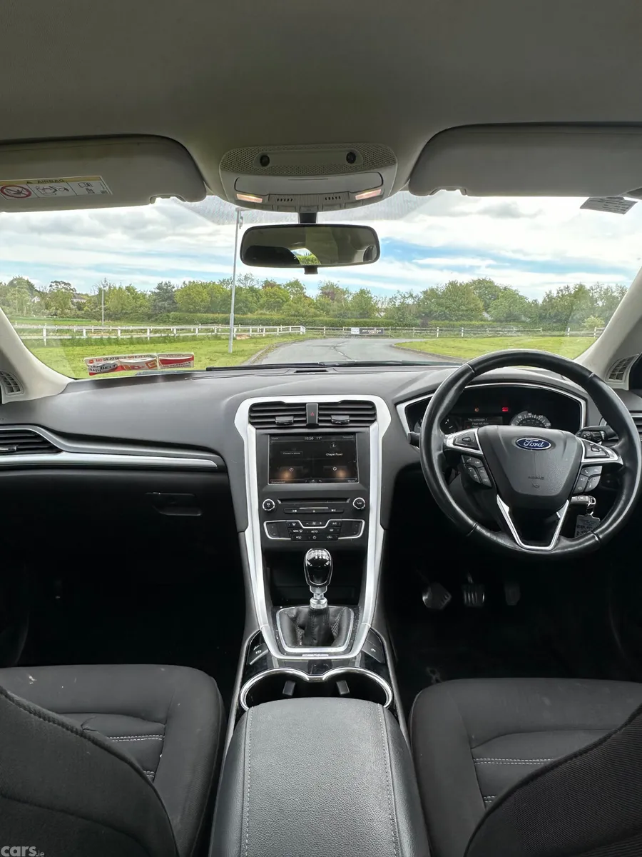 Ford Mondeo Hatchback, Diesel, 2016, Black