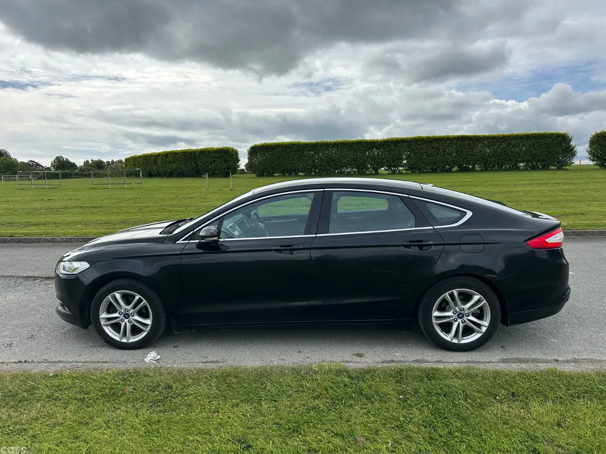 Ford Mondeo Hatchback, Diesel, 2016, Black