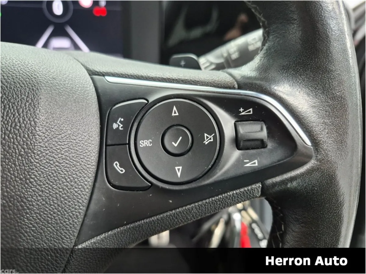 Opel Mokka SUV, Petrol, 2023, Black