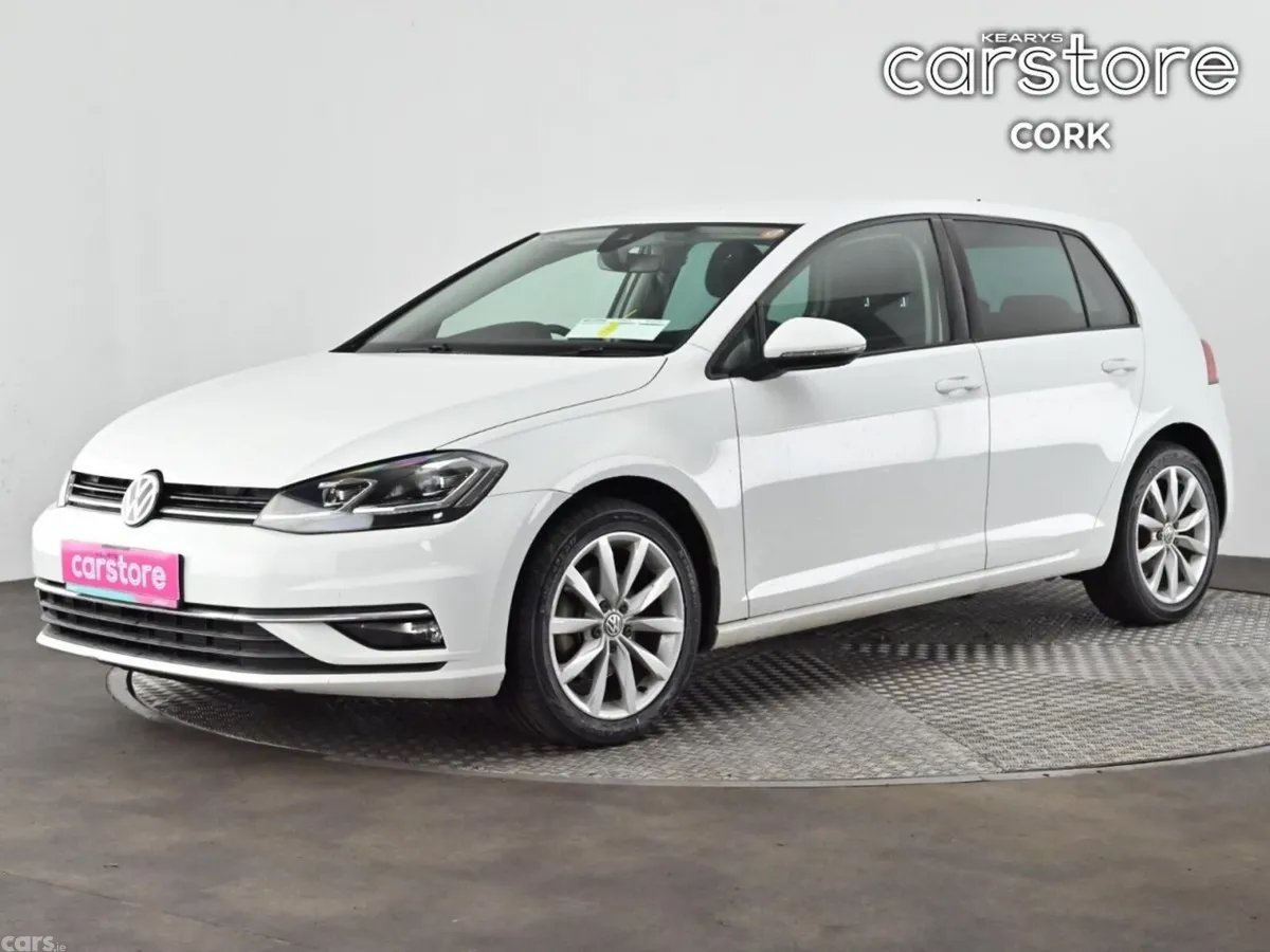 Volkswagen Golf Hatchback, Petrol, 2019, White