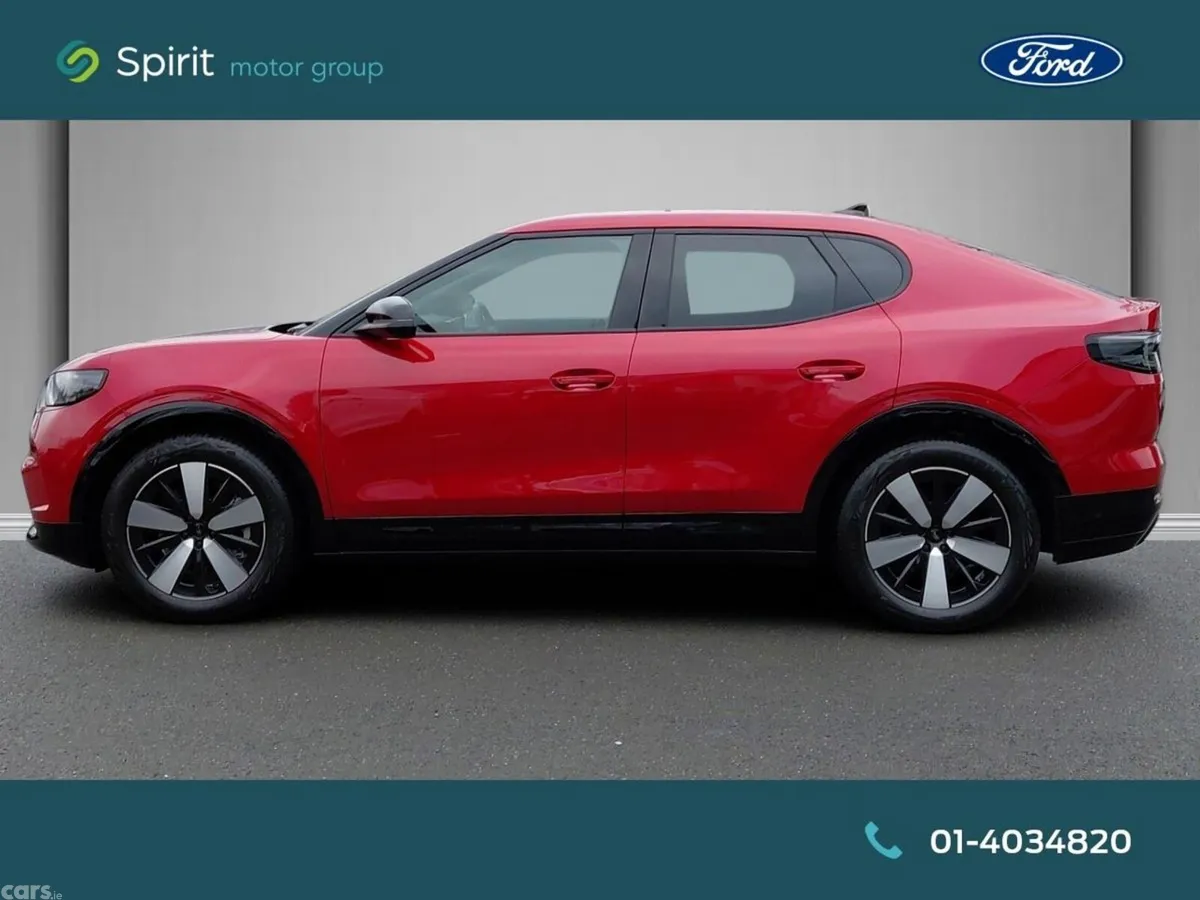 Ford Capri MPV, Electric, 2026, Red