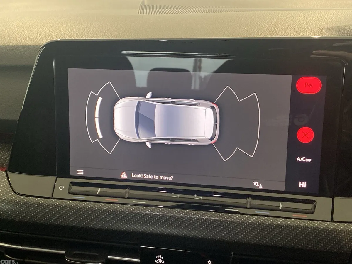 Volkswagen Golf Hatchback, Petrol Hybrid, 2021, Yellow