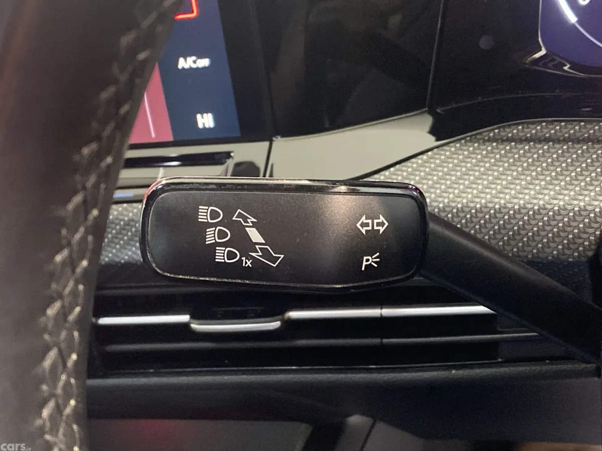 Volkswagen Golf Hatchback, Petrol Hybrid, 2021, Yellow