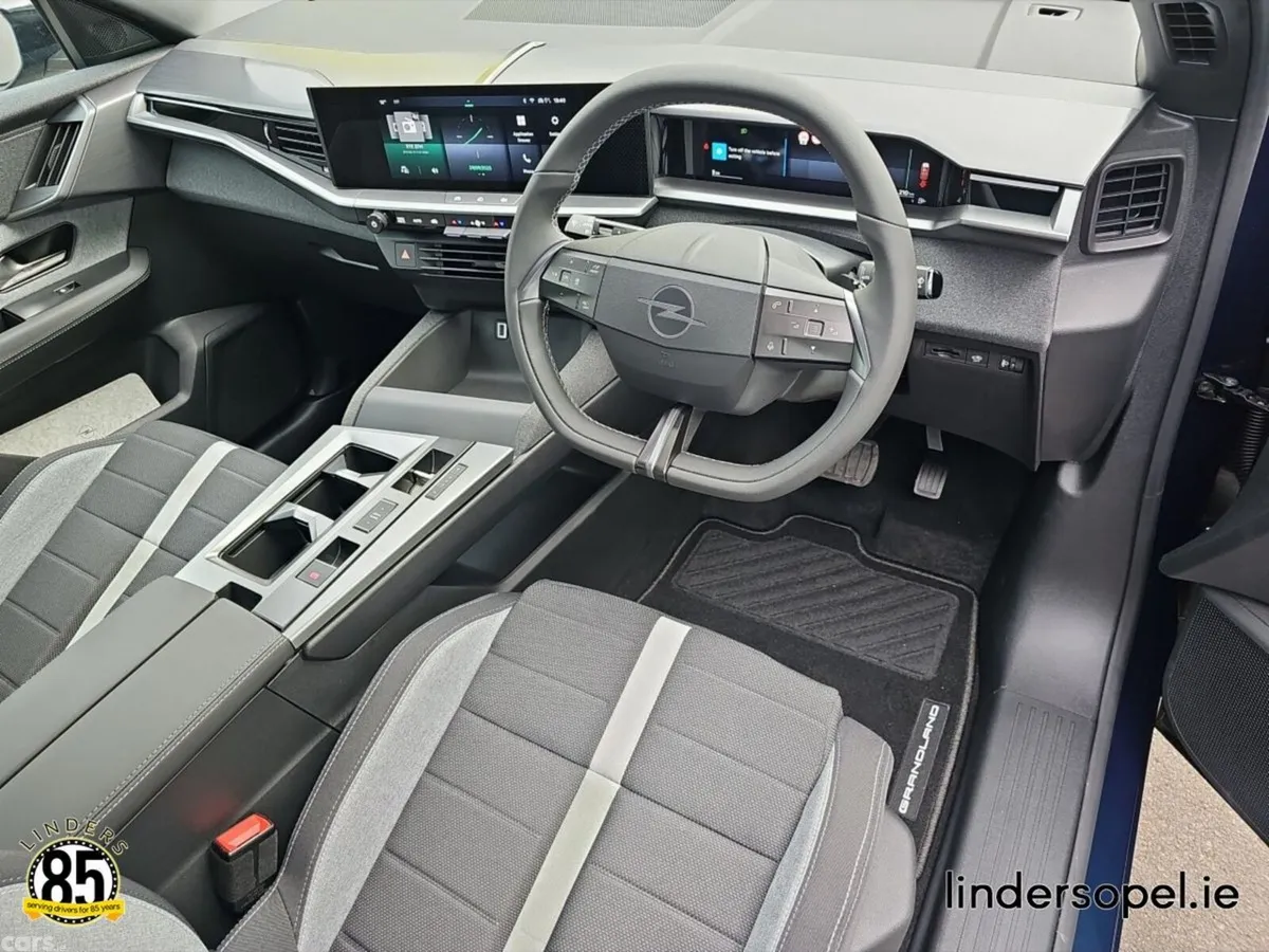 Opel Grandland SUV, Electric, 2027, Blue