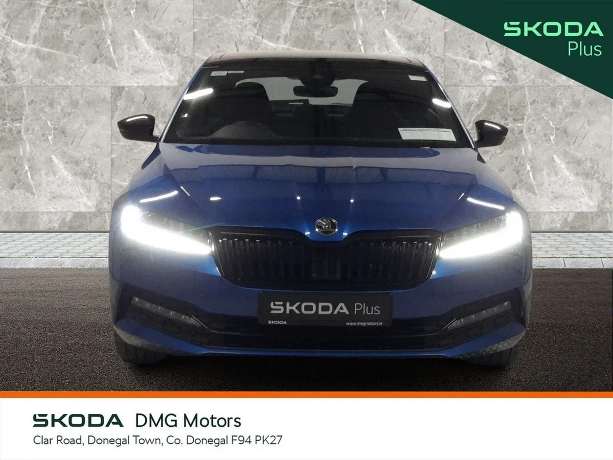Skoda Superb Saloon, Diesel, 2023, Blue