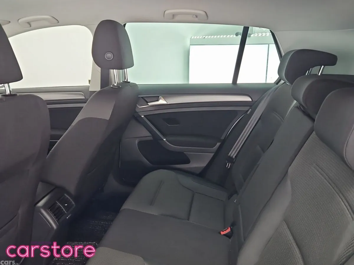 Volkswagen Golf Hatchback, Petrol, 2019, White