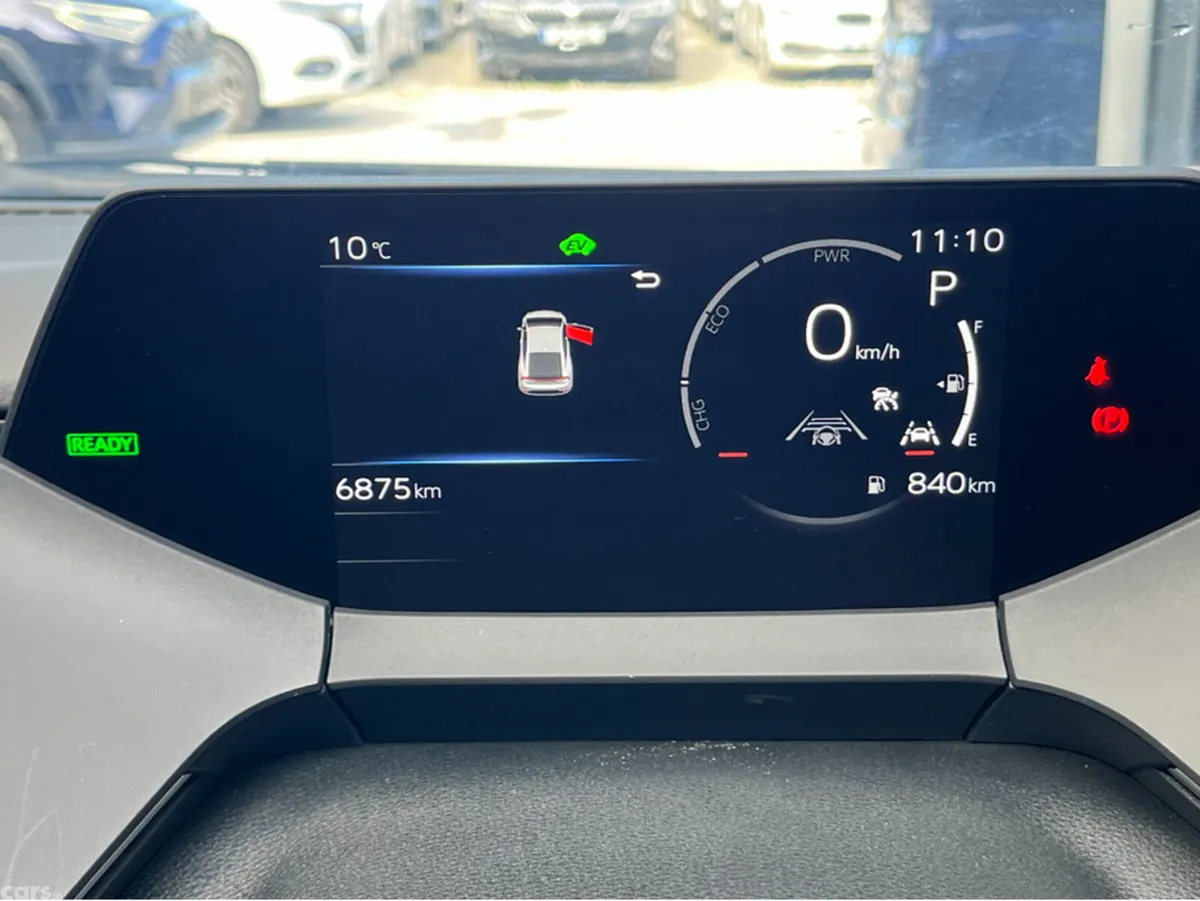Toyota Prius Saloon, Petrol Hybrid, 2025, Silver