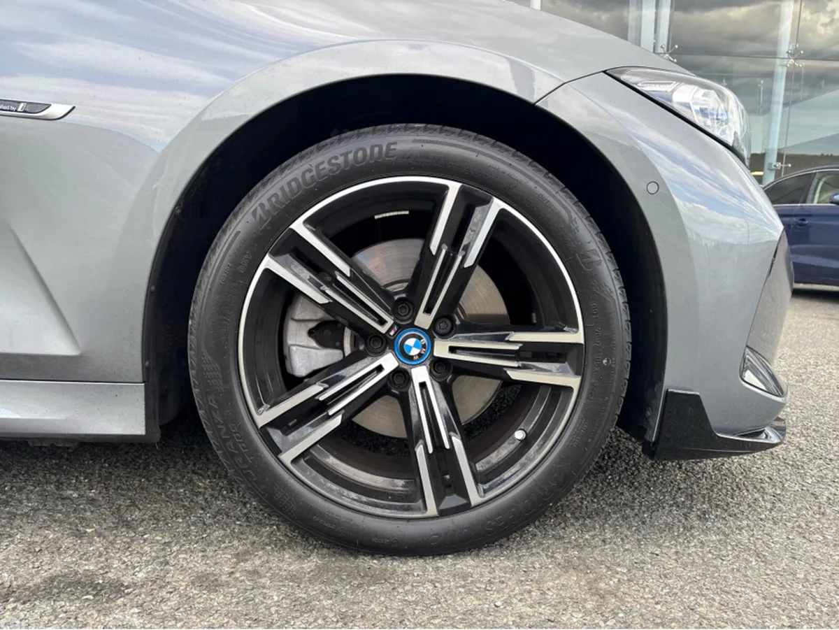 BMW 3-Series Saloon, Petrol Plug-in Hybrid, 2024, Grey