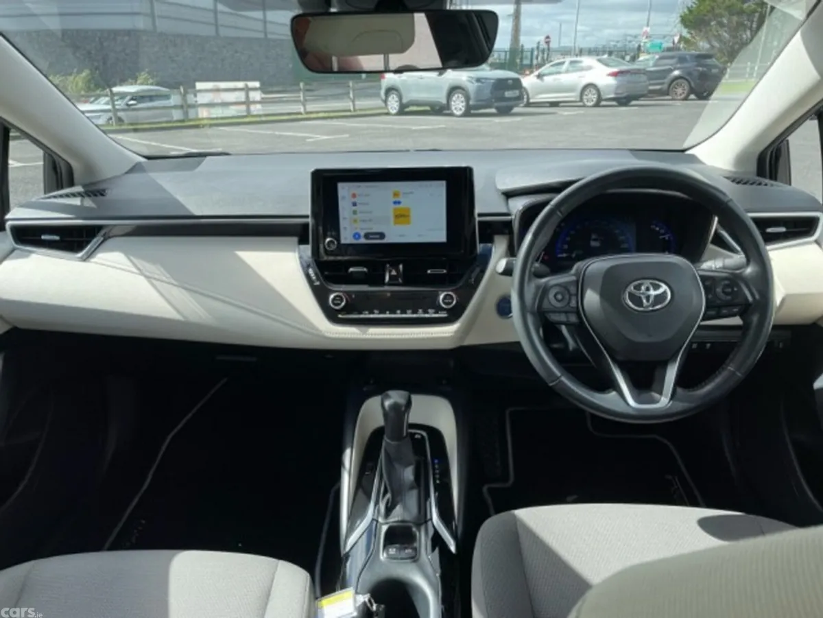 Toyota Corolla Saloon, Petrol Hybrid, 2022, Black