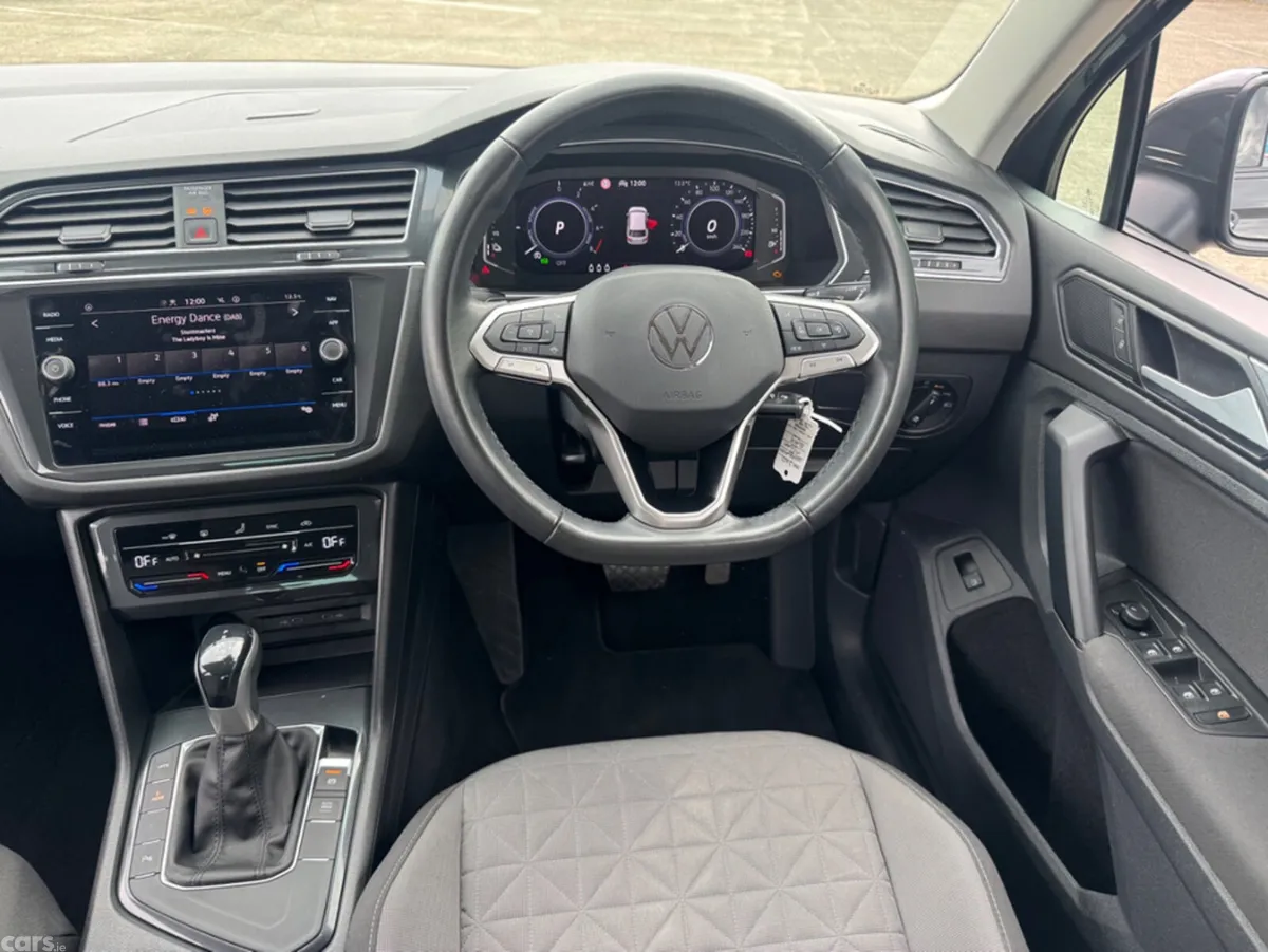 Volkswagen Tiguan Estate, Petrol Plug-in Hybrid, 2022, Grey