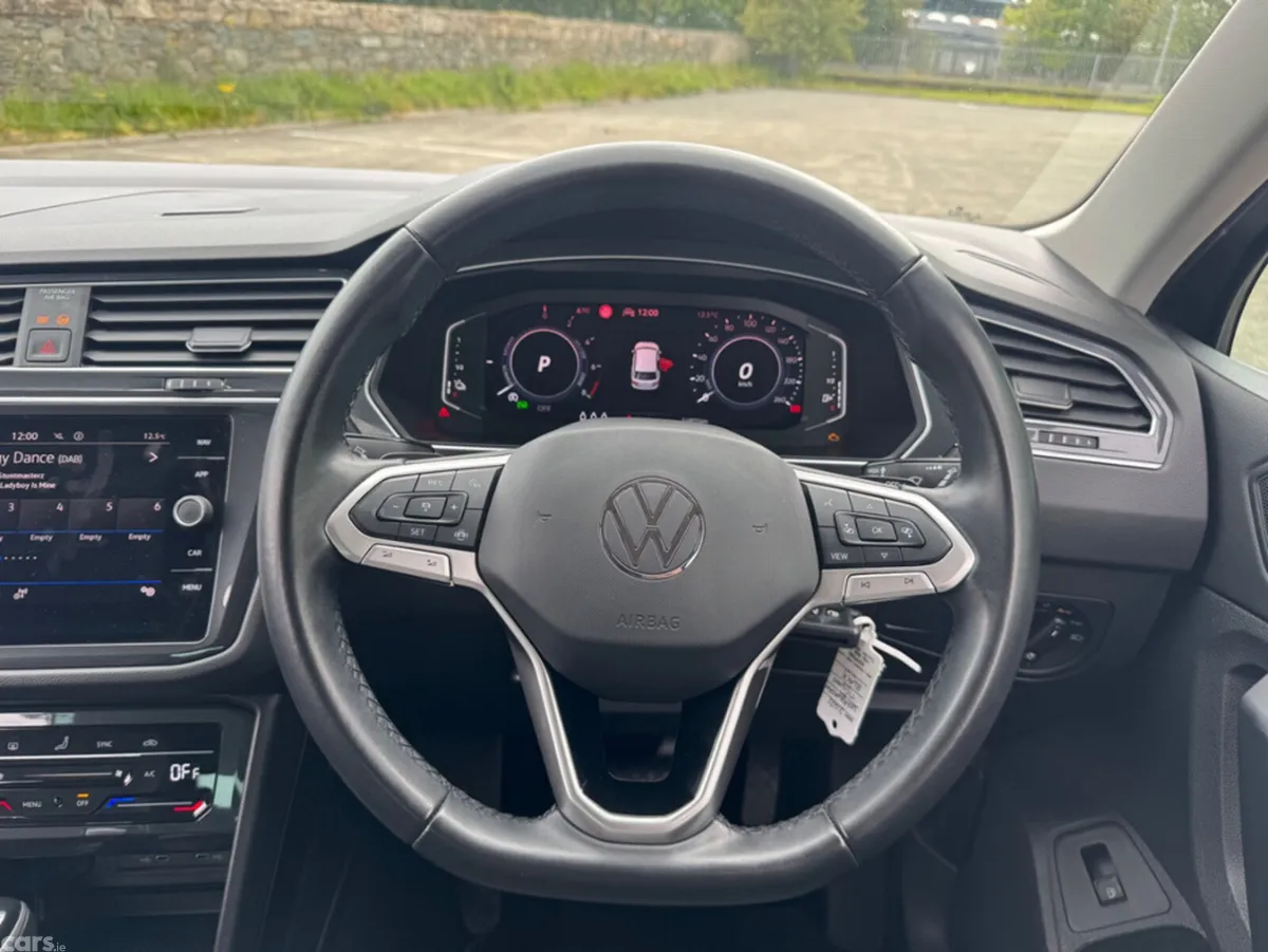 Volkswagen Tiguan Estate, Petrol Plug-in Hybrid, 2022, Grey