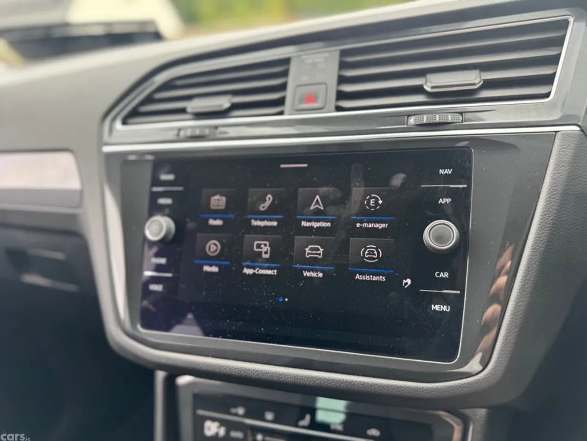 Volkswagen Tiguan Estate, Petrol Plug-in Hybrid, 2022, Grey
