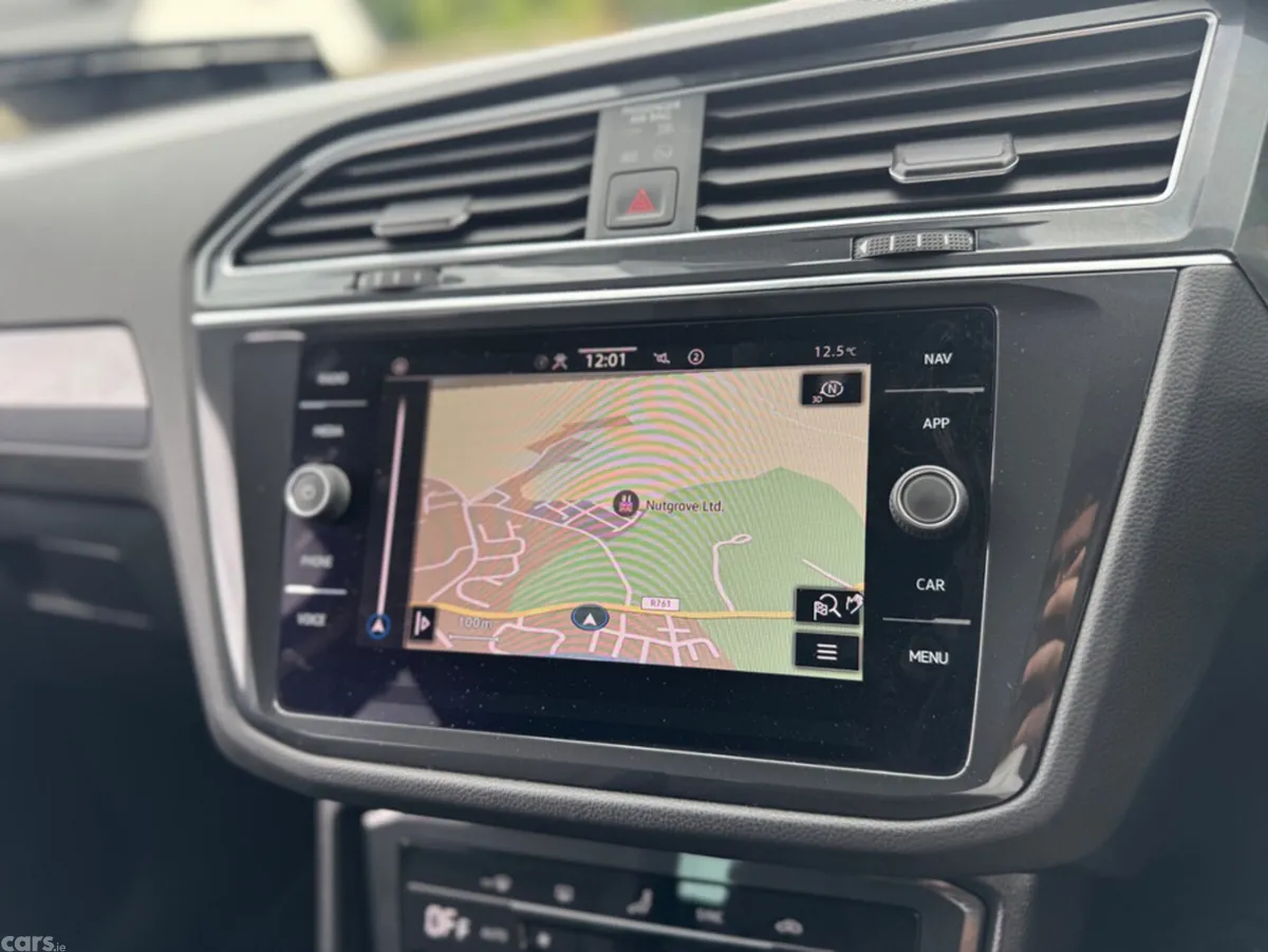 Volkswagen Tiguan Estate, Petrol Plug-in Hybrid, 2022, Grey