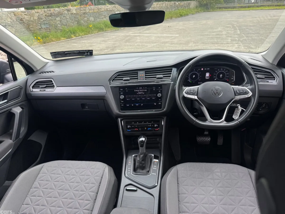 Volkswagen Tiguan Estate, Petrol Plug-in Hybrid, 2022, Grey