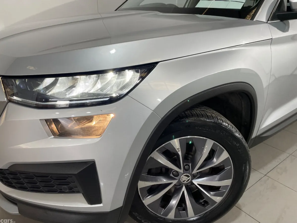 Skoda Kodiaq Estate, Diesel, 2022, Grey
