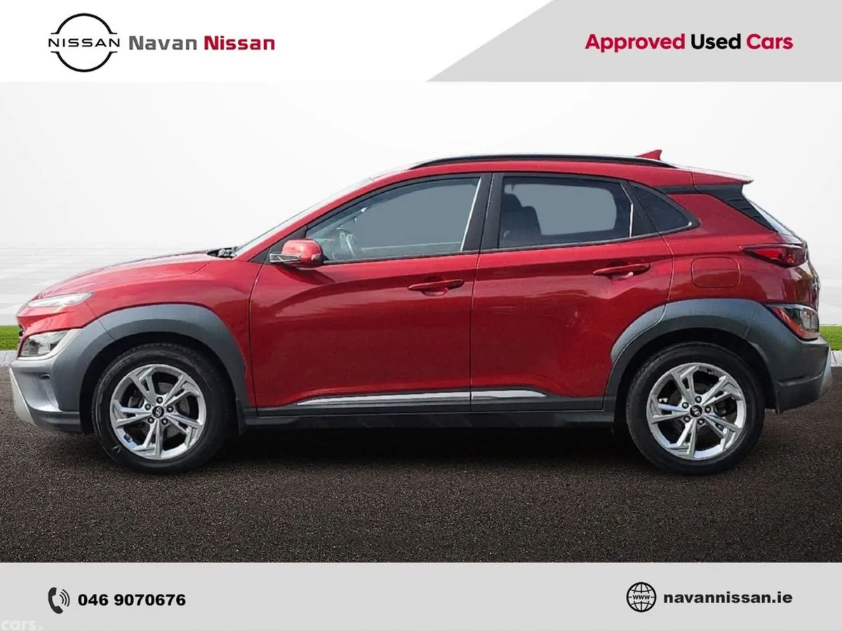 Hyundai KONA MPV, Petrol, 2021, Red