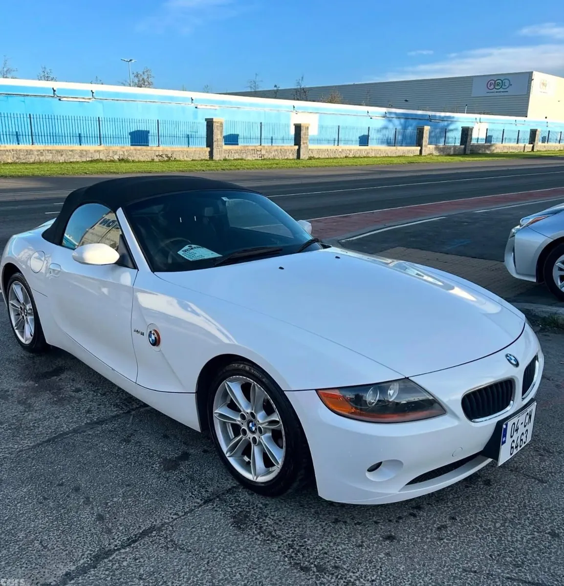 BMW Z4 Convertible, Petrol, 2004, White