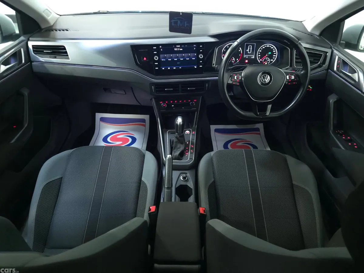 Volkswagen Polo Hatchback, Petrol, 2018, Silver