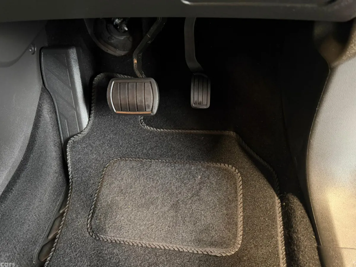 Opel Grandland MPV, Diesel, 2022, Grey